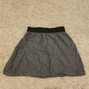 Grey mini skirt